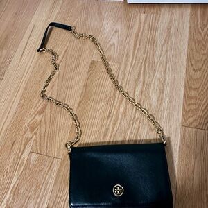 Tory Burch Robinson Saffiano leather chain wallet